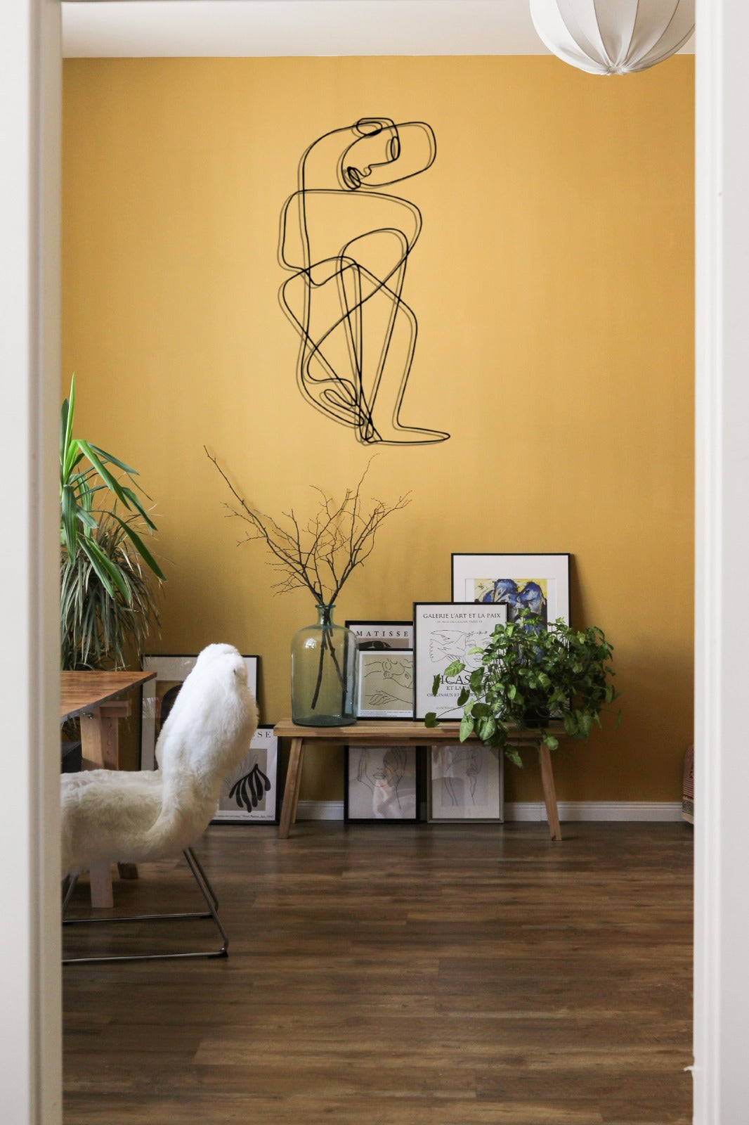 Picasso Minimalist Line art Metal Wall Decor, Woman Line Art